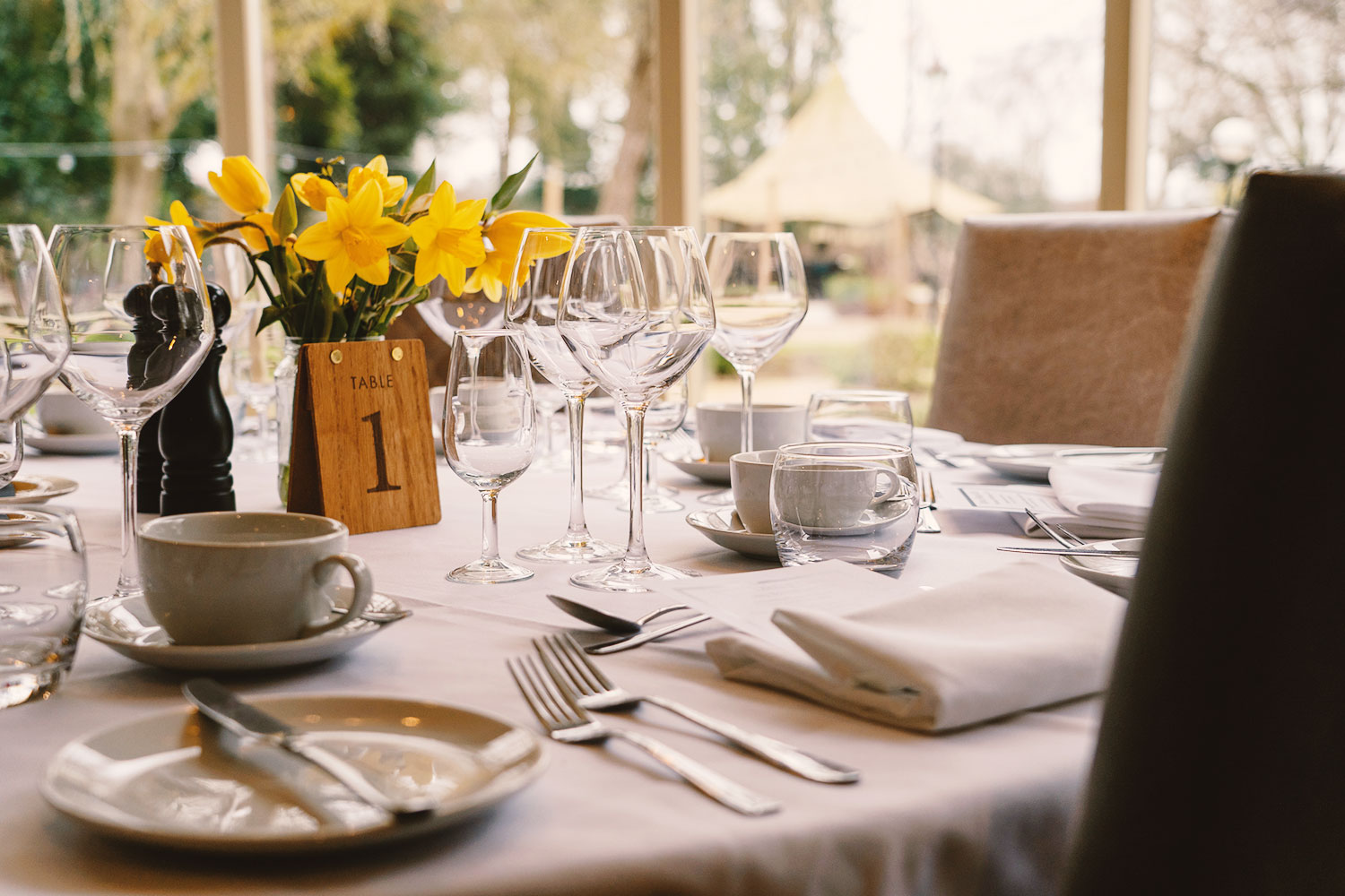celebrate-garden-room-01