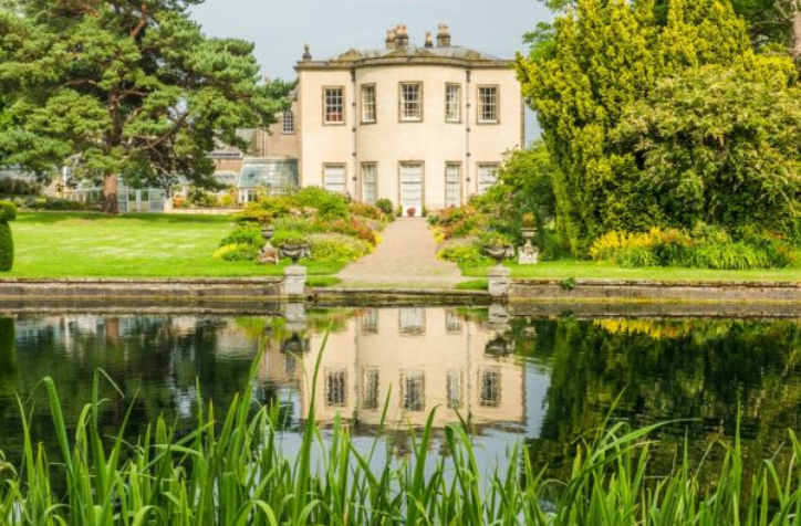 Thorp Perrow Arboretum
